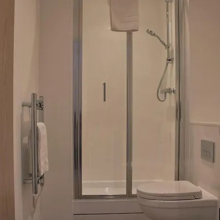 New Bond House * Bristol